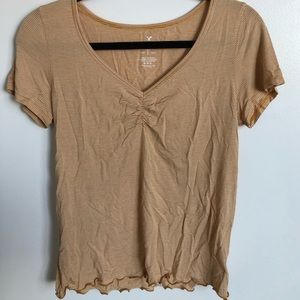 Women’s American Eagle Top with lettuce hem bottom